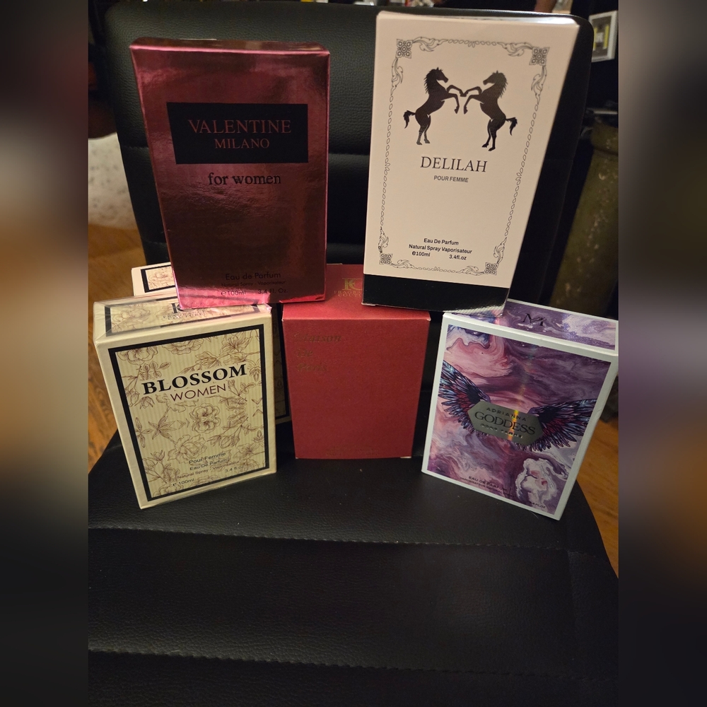 New!!! Assorted Women's Perfume Collection Lot